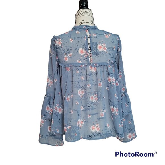 AEO Chiffon Floral Blouse - Picture 3 of 13